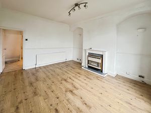 Lounge- click for photo gallery